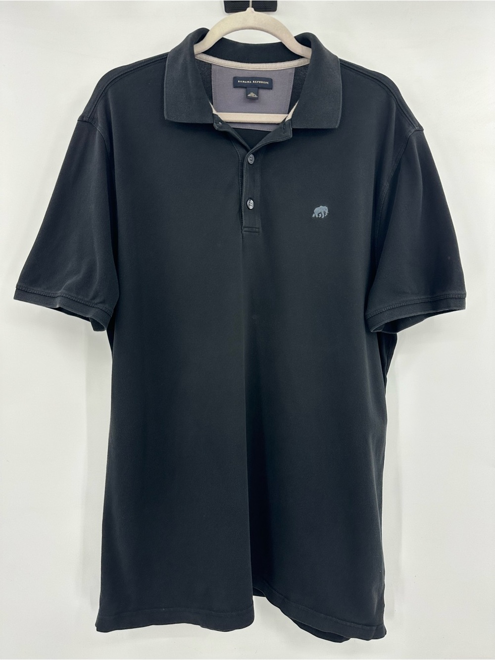 Banana Republic Men's Black Polo with Subtle Logo